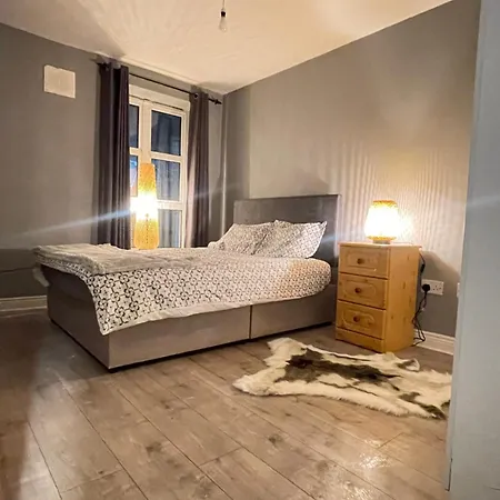 Apartment Modern Elegant With Parking Dublin