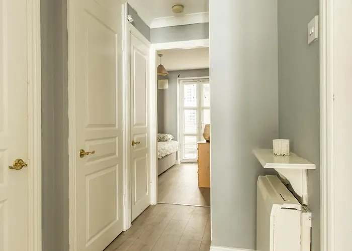 Modern Elegant With Parking Lejlighed